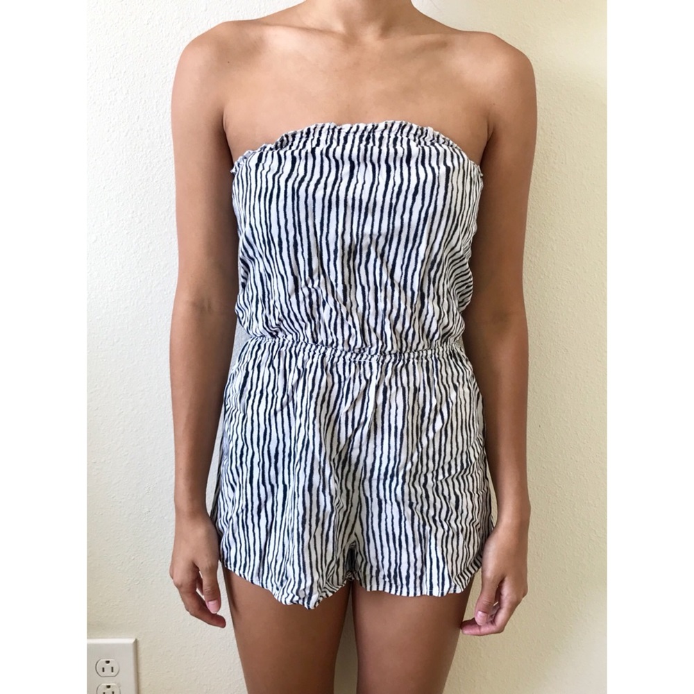 WOMEN STRIPED ROMPER